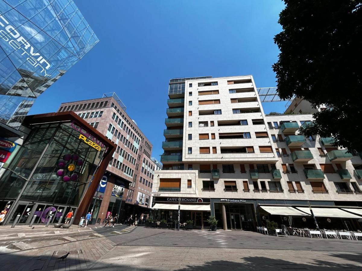 בודפשט Corvin Boutique Apartment Parking In The Plaza מראה חיצוני תמונה